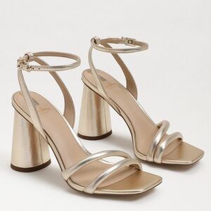 Sam Edelman Kia Block Heel Sandal in Gold Leaf - size US 7